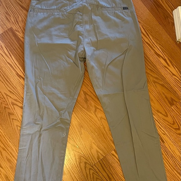 Men's light gray Volcom Pants - Picture 2 of 7
